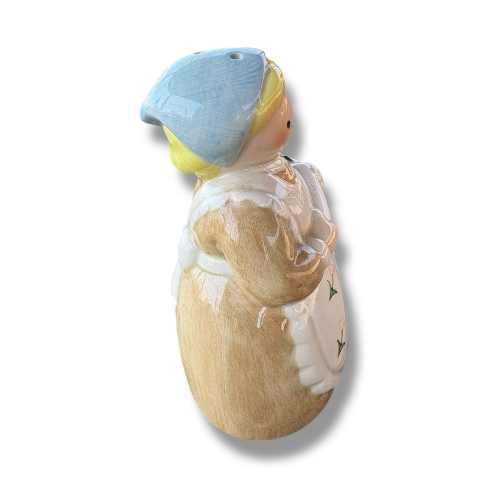 Vintage Otagiri Japan Country Girl with Rolling Pin Figurine Salt Shaker - Picture 4 of 8